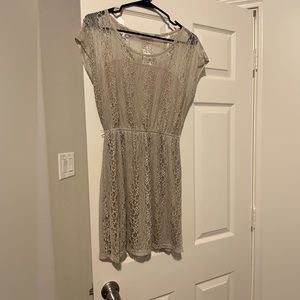 Women’s lace dress